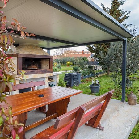 Apartmani Magdalena Pula Exterior foto