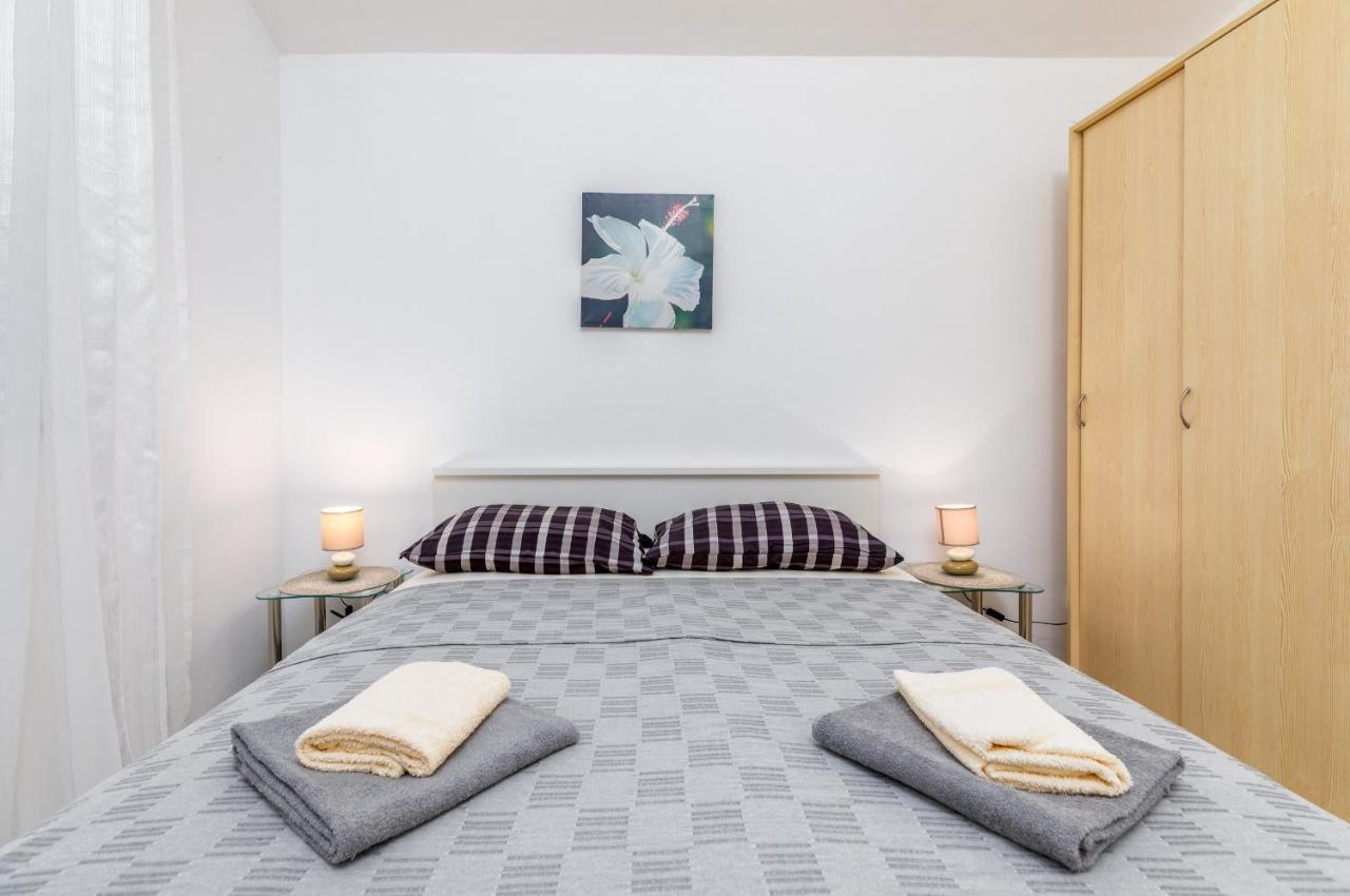 Apartmani Magdalena Pula Exterior foto